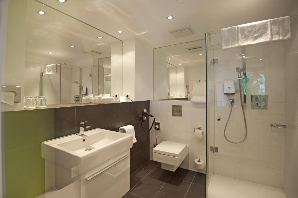 Koupelna v ubytování Hotel Im Schulhaus
