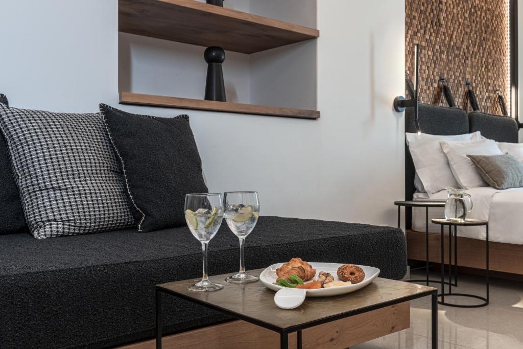 Nápoje v ubytování Petinos Hotel