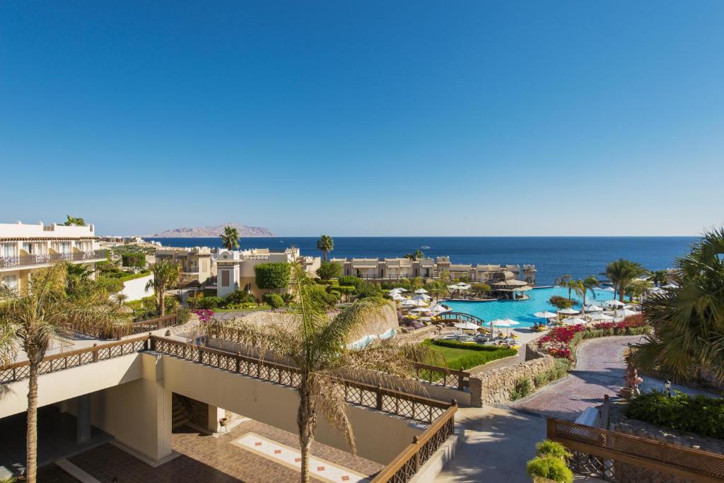 Bazén v ubytování Concorde El Salam Sharm El Sheikh Front Hotel nebo v jeho okolí