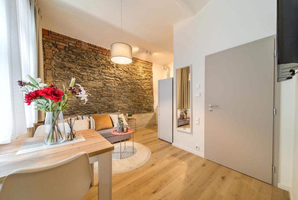 Rákosárna Suites & Apartments - 2