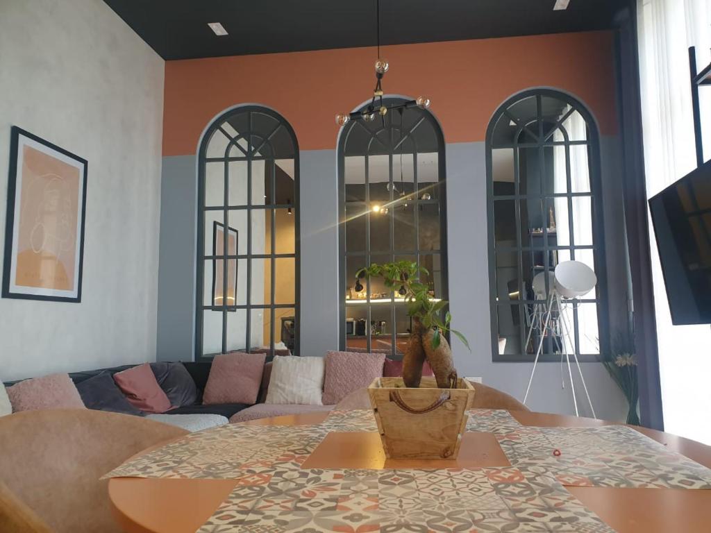 Stylish two bedroom house with private pool - Imazhi 5