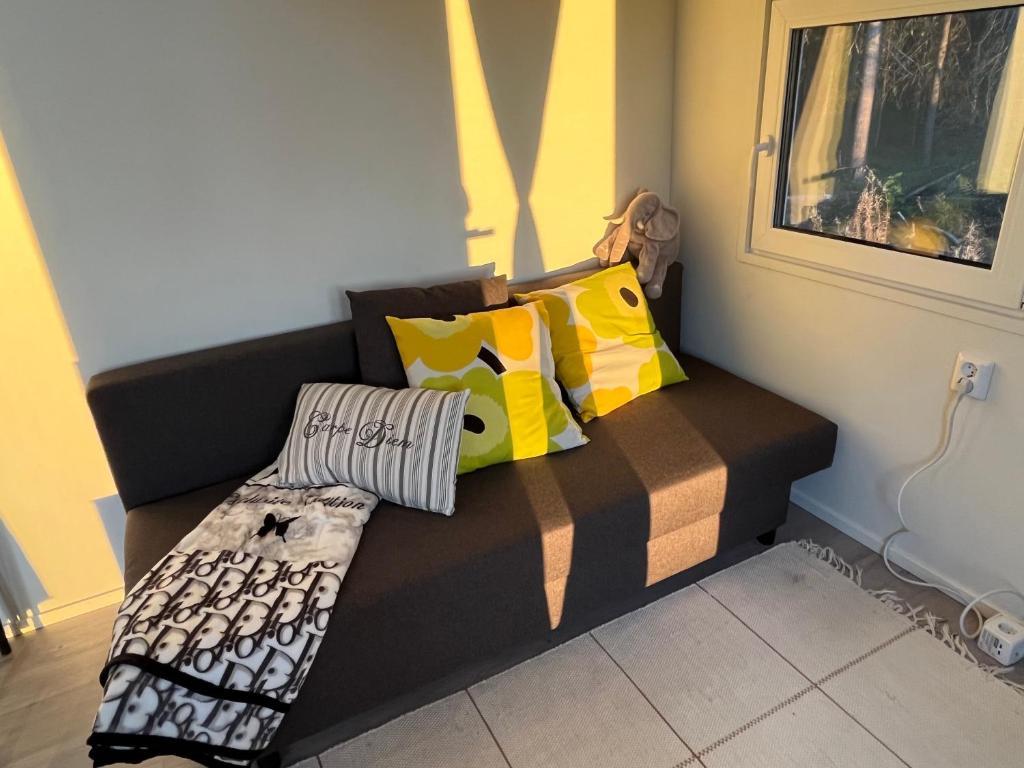 Posezení v ubytování Luxus Tiny House Saagala