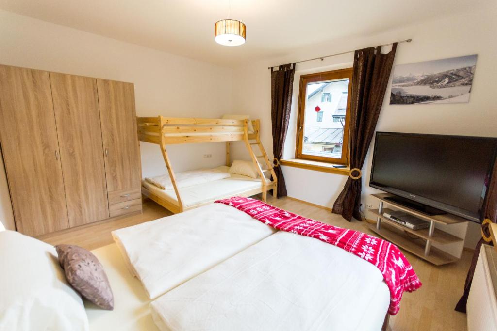 Ski-n-Lake City Apartments - 14