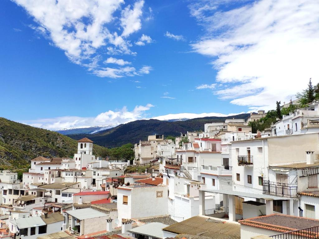 Casa Rural Cerezo - Appartamento Con Tre Camere Da Letto