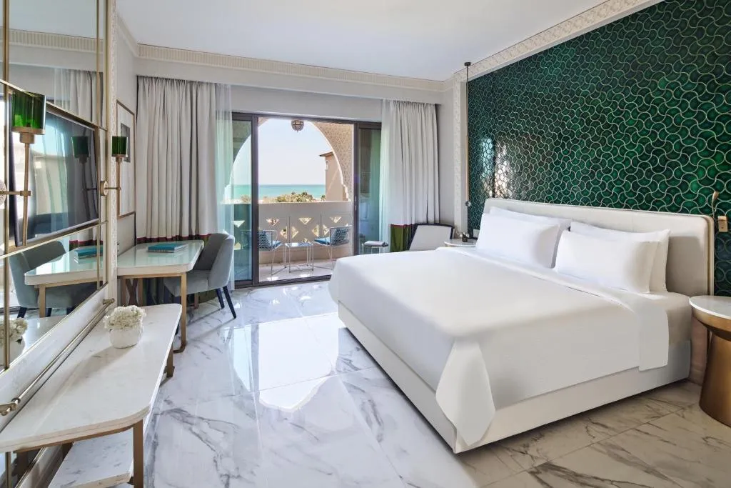 One-Bedroom Family Suite
