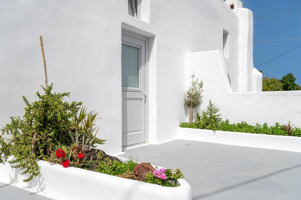 Giardino di Karpimo Suites