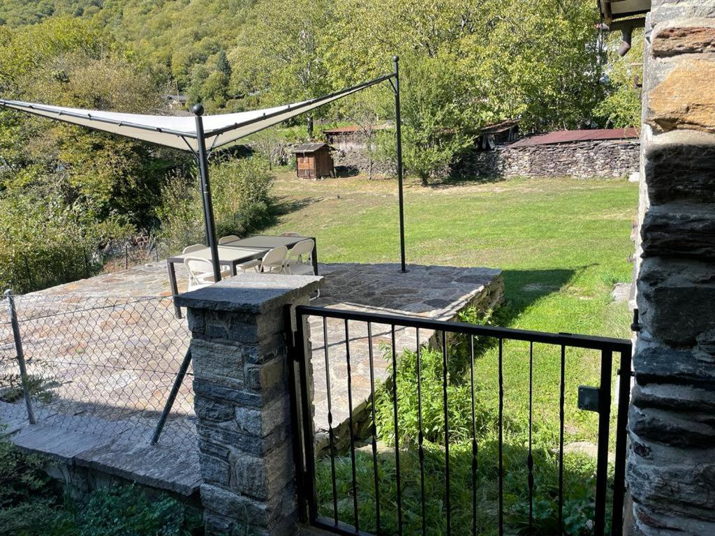 Zahrada ubytování Rustico a Roveredo GR