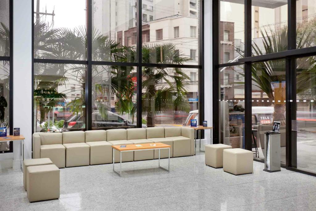  ibis Curitiba Shopping