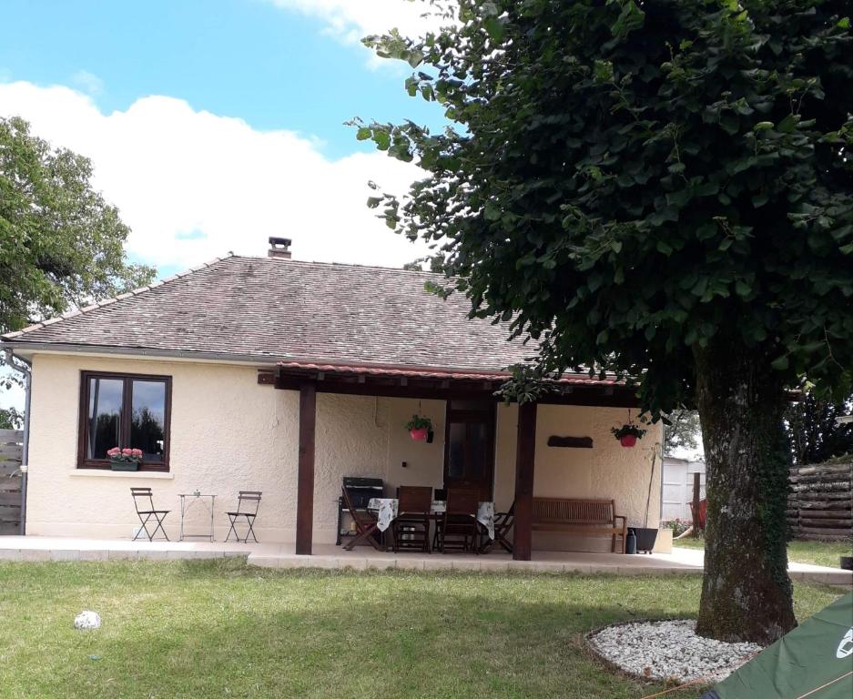 vakantiehuis jacaranda in dordogne - Housity