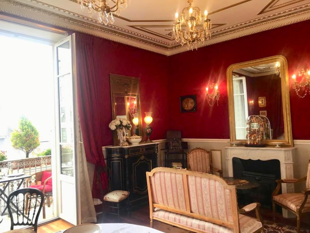 Posedenie v ubytovaní VICHY LUXE NAPOLEON III