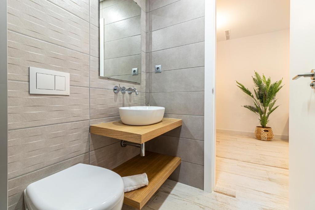 Kúpeľňa v ubytovaní Allo Apartments San Roque Bajo A