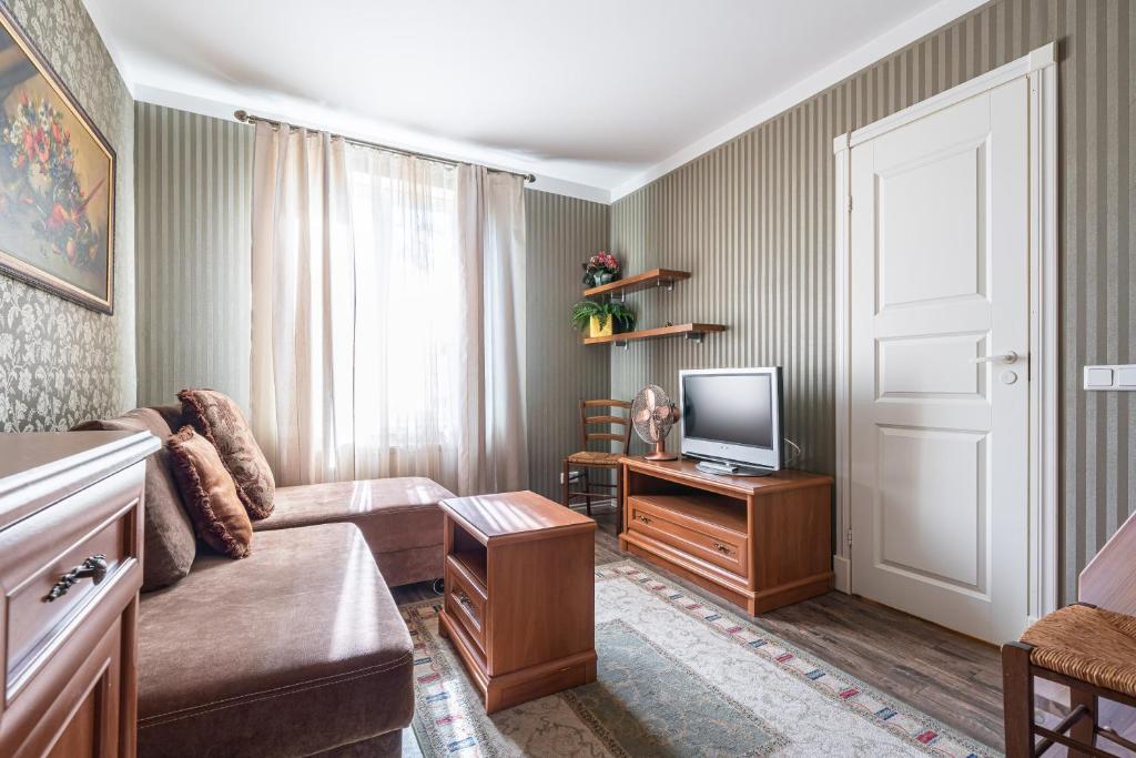 Videviku Villa Apartments - Deluxe Single Apartment