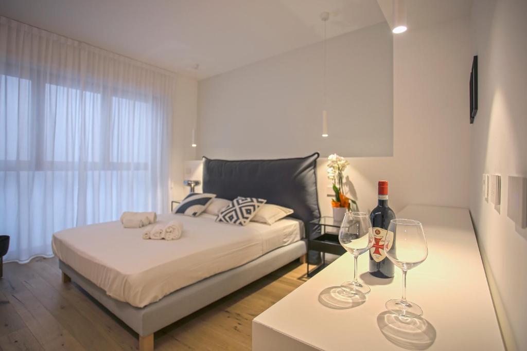 MILAN CHIC Luxury Apartments-hosted by Sweetstay - Two-Bedroom Apartment