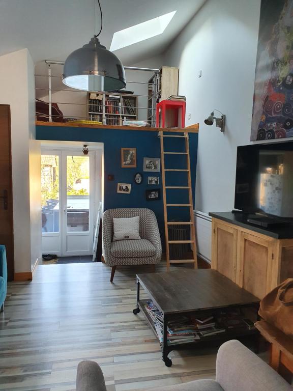 Fotografia z galérie ubytovania Maison pour 12 personnes v destinácii La Jonchère-Saint-Maurice