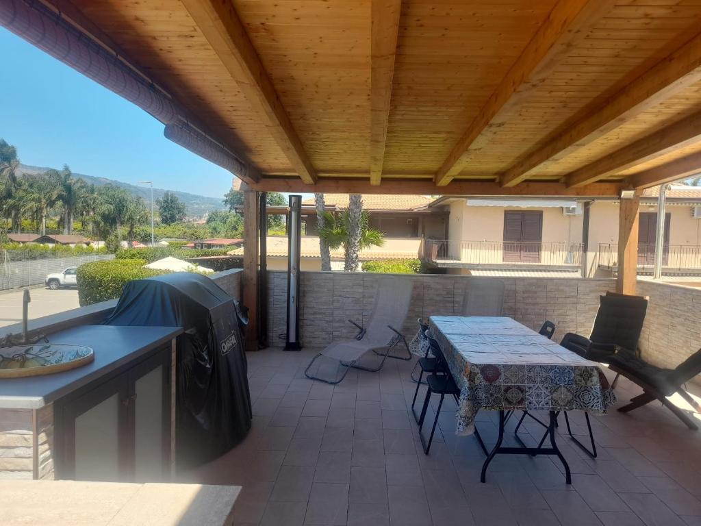Balkón nebo terasa v ubytování Sun House Sicily