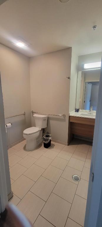 Microtel Inn & Suites by Wyndham Fountain Fort Carson photo