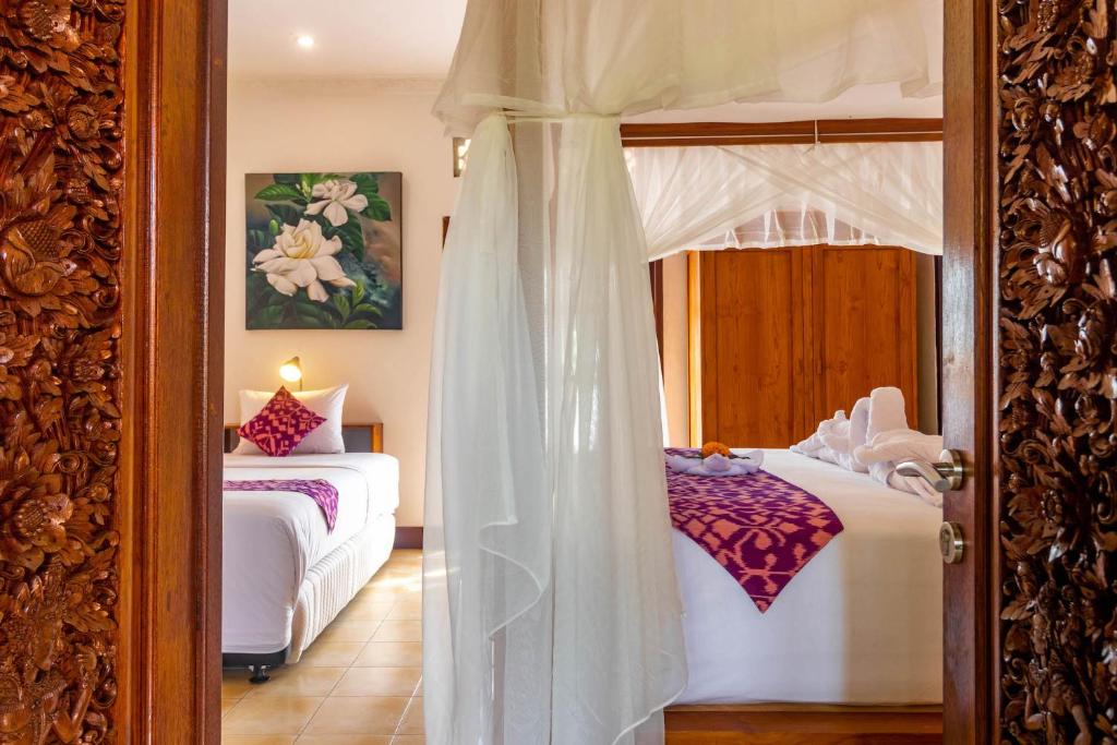Narasoma Homestay & Retreat - Triple Room With Bath