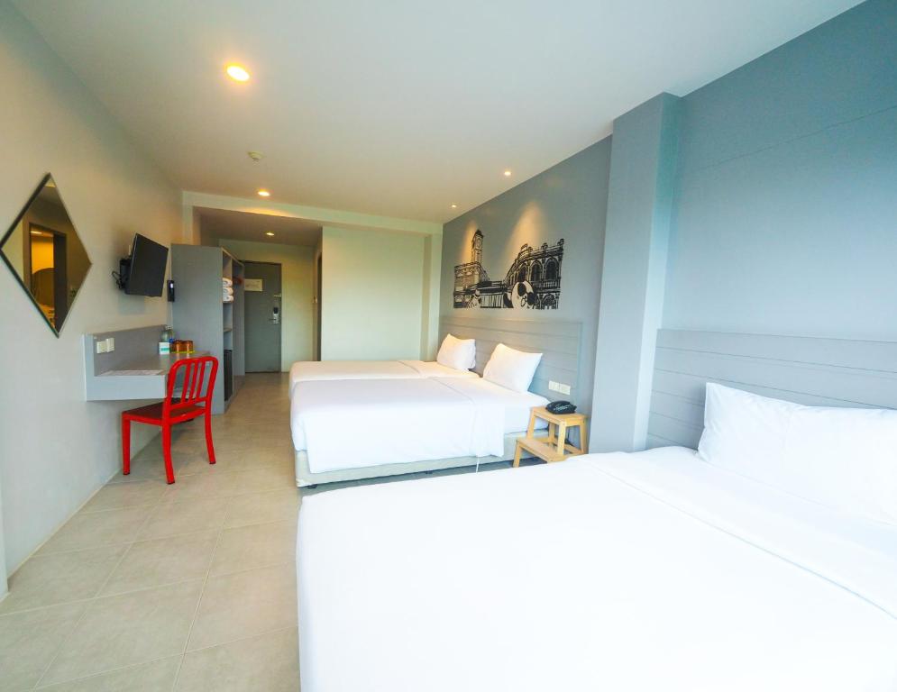 Recenta Style Phuket Town - Triple Chambre