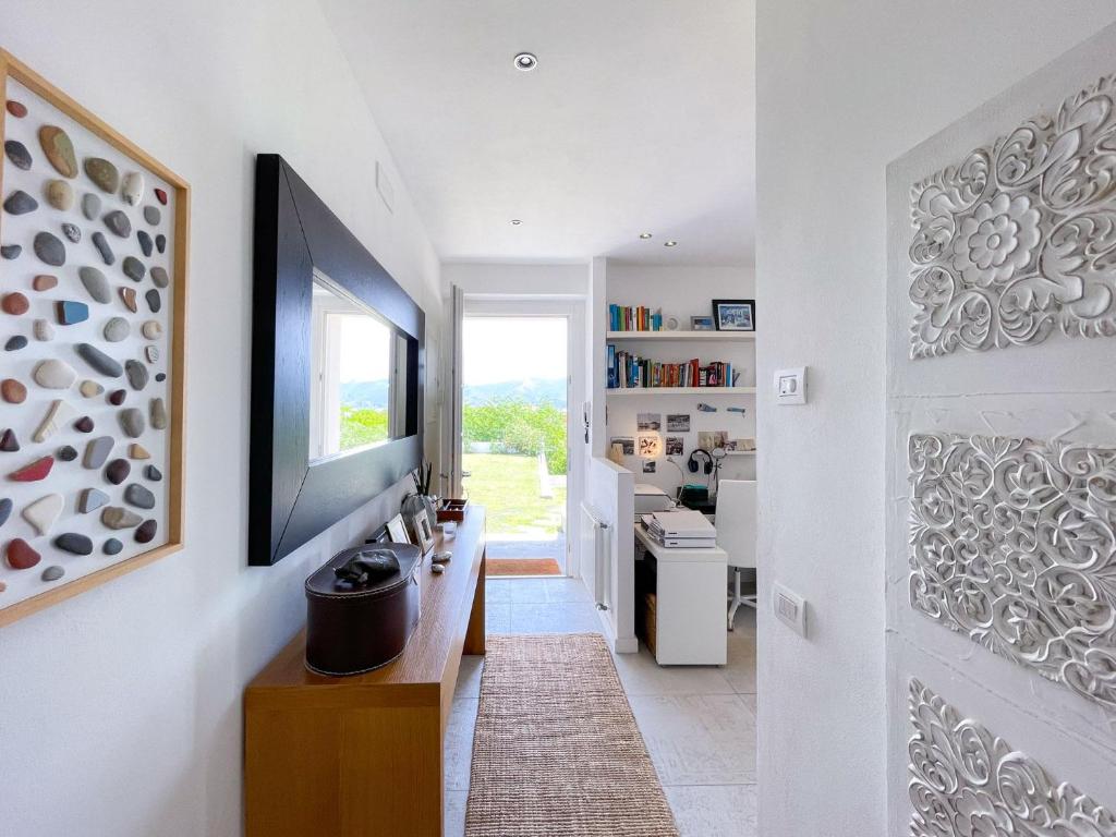 Zdjęcie z galerii obiektu Portoferraio Casa con Vista w mieście Portoferraio