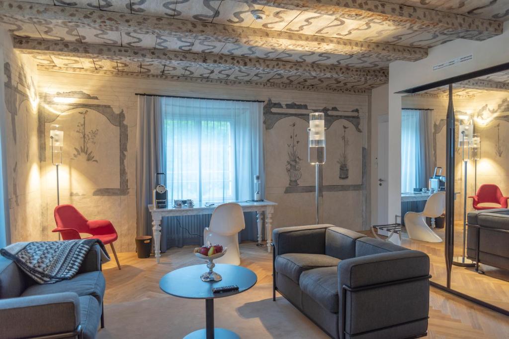 Posezení v ubytování CASPAR Swiss Quality Hotel