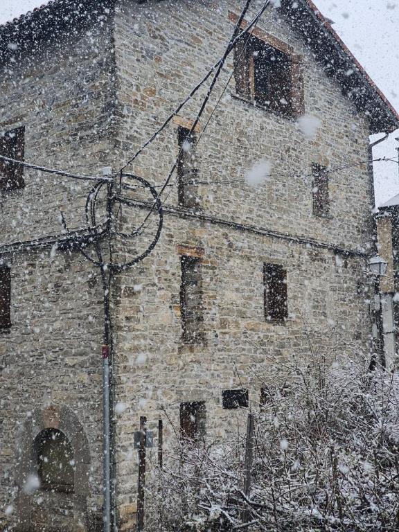 Fotografie z fotogalerie ubytování Casa Robelca v destinaci Biescas