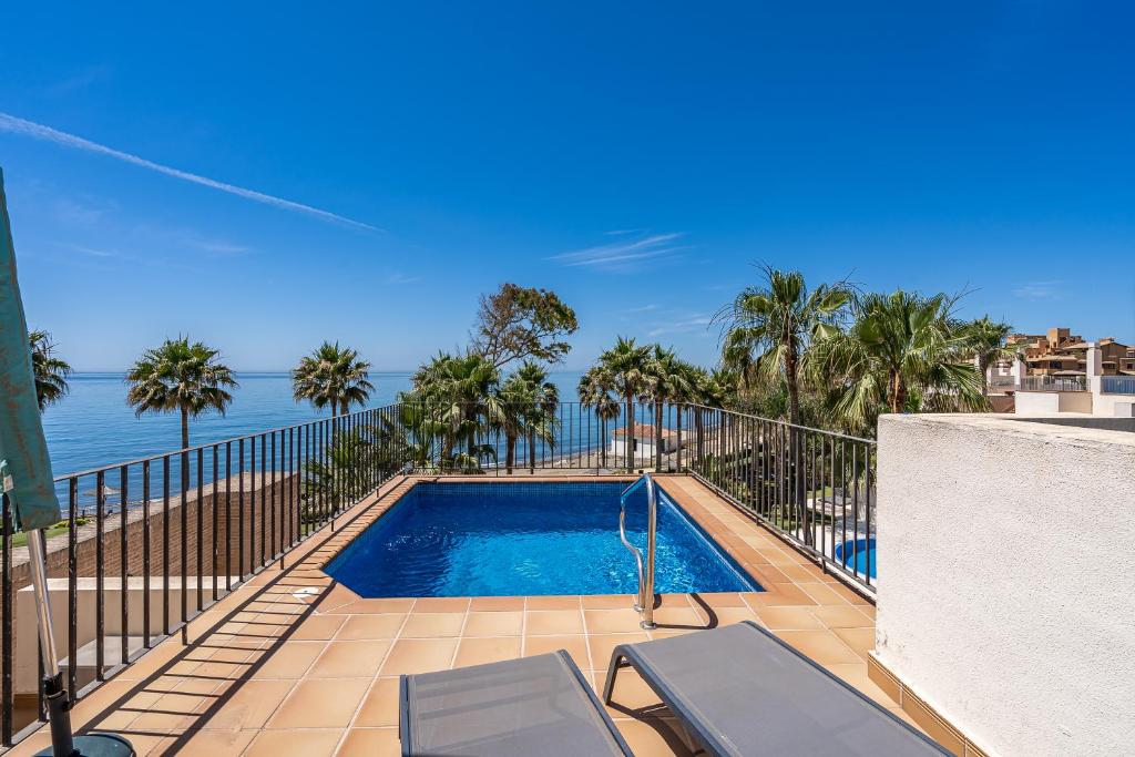 Precioso apartamento en Bahía de la Plata, Estepona, Estepona Updated