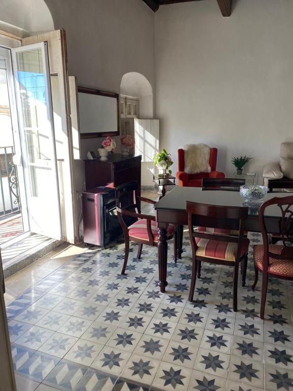 Kuchnia lub aneks kuchenny w obiekcie Gran casa señorial de 300m en centro histórico
