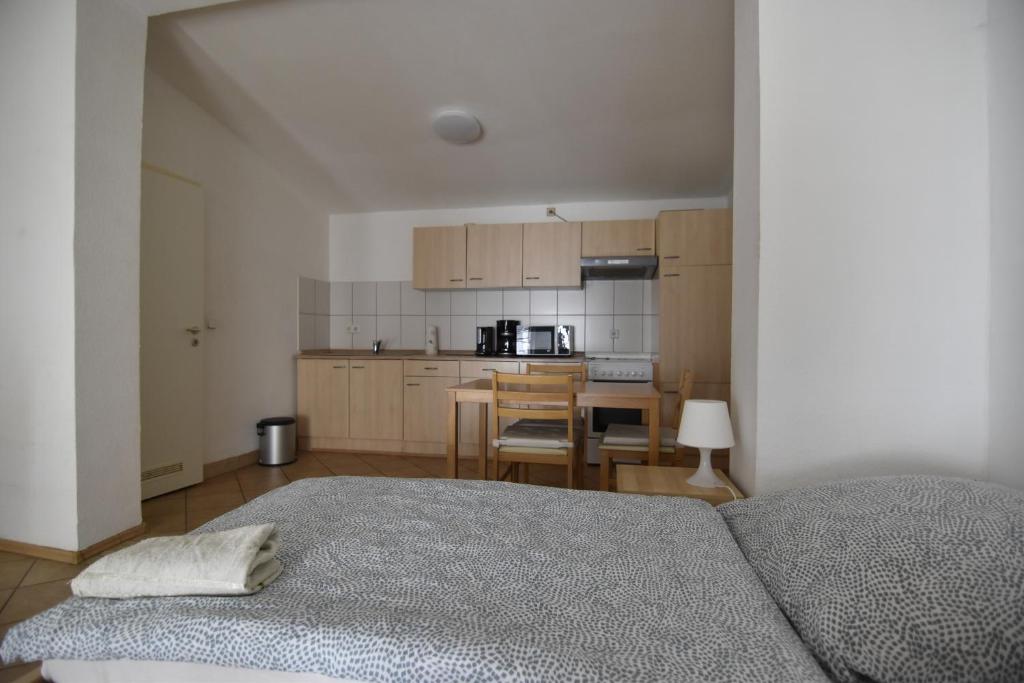 Workers Apartment Troisdorf Spich - Apartment