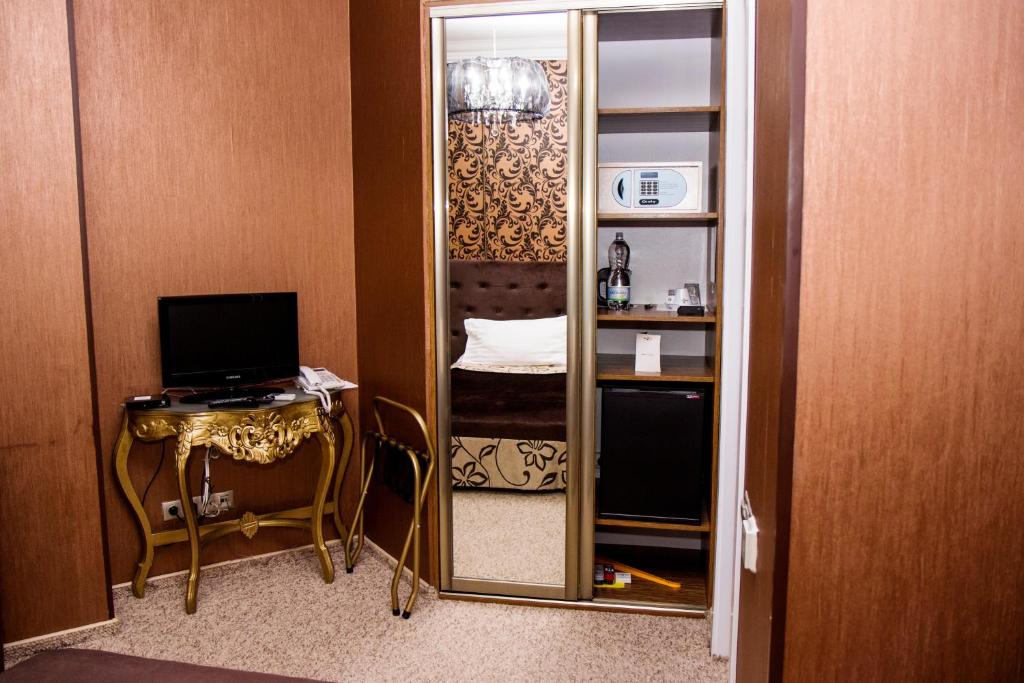 Boutique Spa Casino Hotel Lybid Plaza - Eenpersoonskamer