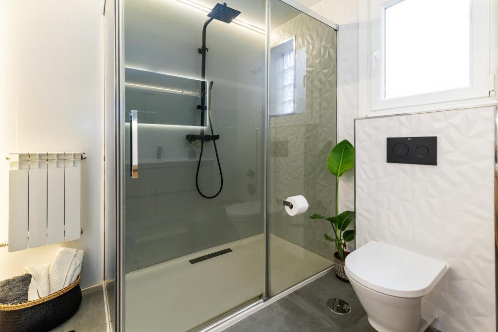 Kúpeľňa v ubytovaní Apartamento inteligente con vistas a la Alhambra
