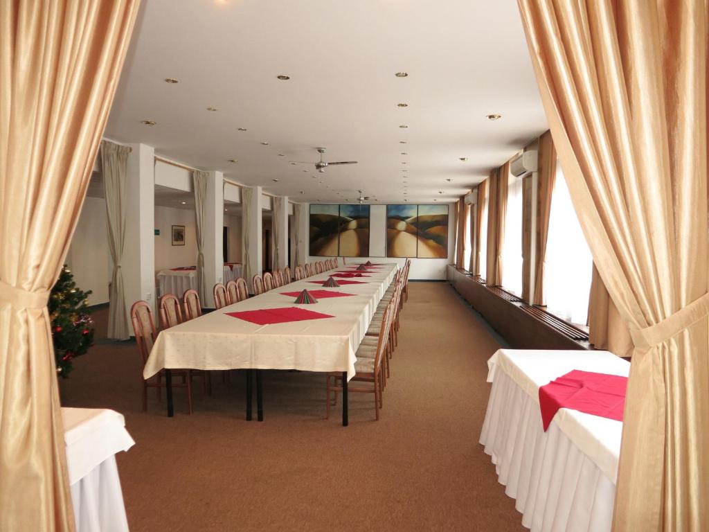 Retro Hotel Suza - Resim 22