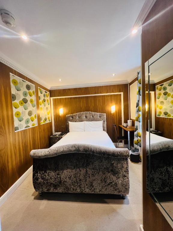 Cheshire Hotel Central London - Resim 10