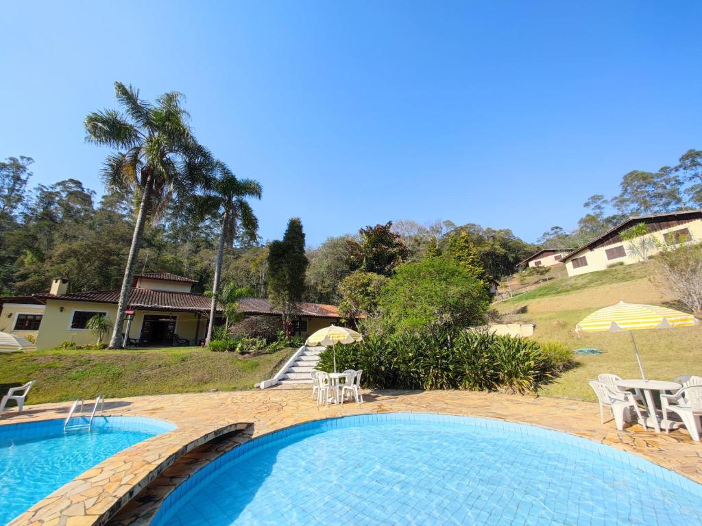 Pousada Green Valley em São Roque - Foto Booking.com