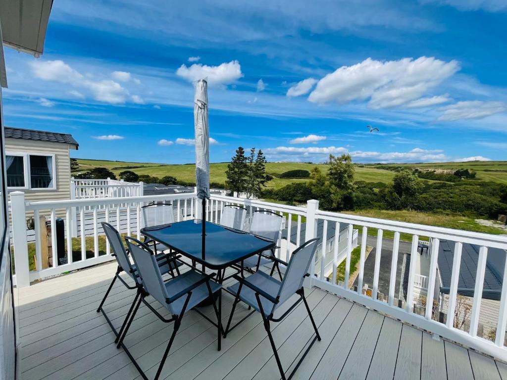 3-Bedroom Holiday Home with Valley Views - Casa De Vacaciones