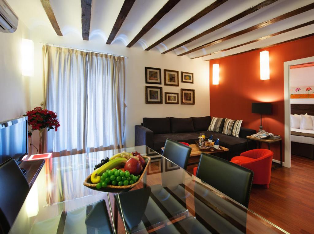 Apartamentos Abad Toledo - 1