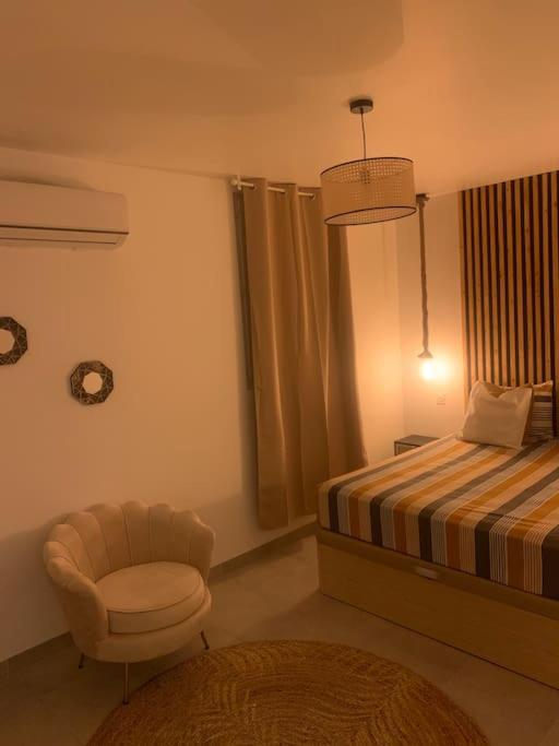 Sandspa logement avec jacuzzi, Orange – Updated 2023 Prices