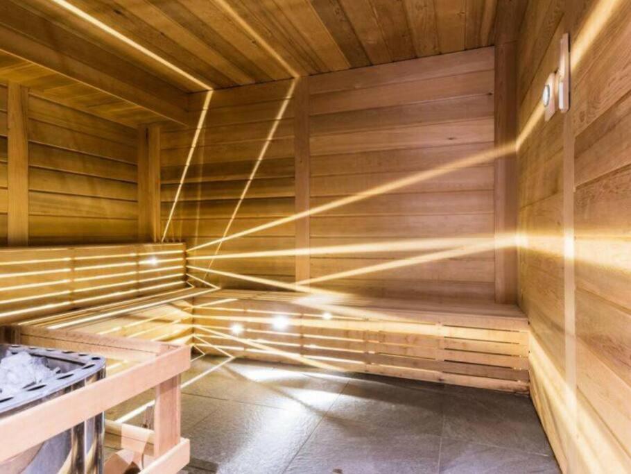 Zdjęcie z galerii obiektu Appartement style chalet 5* vue Mont-Blanc - Arc 1950 w mieście Arc 1950