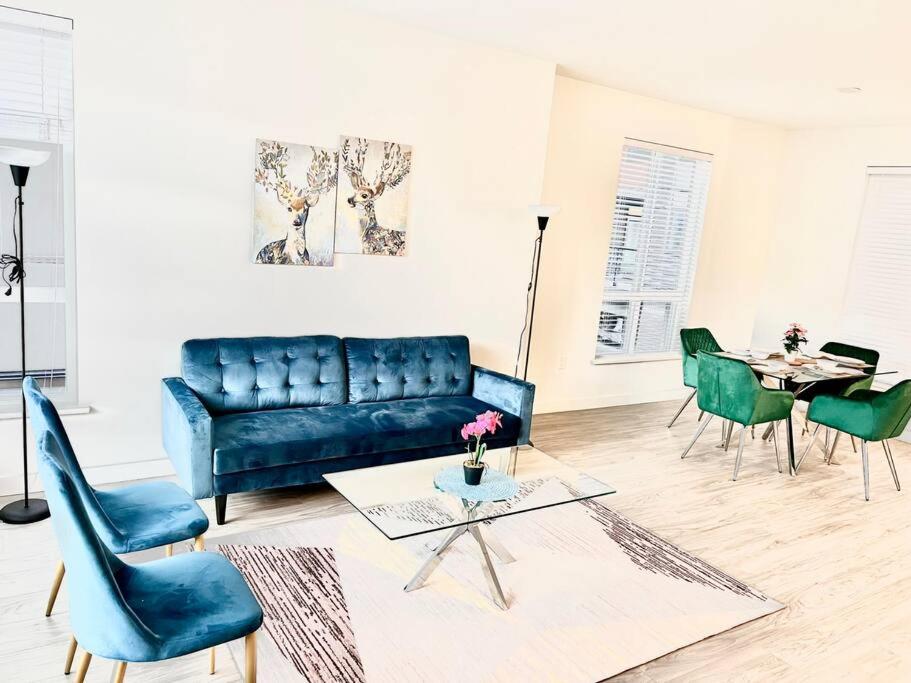 Brand new Cheerful 3 Bedroom 3 Bathroom TownHouse - Housity
