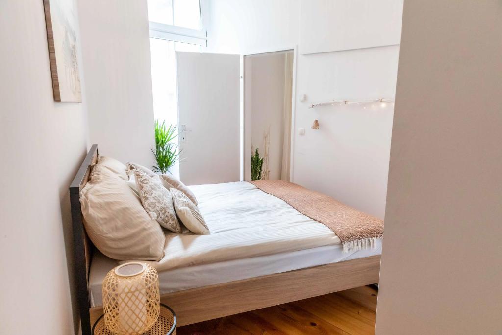 Design Apartments near Mariahilferstraße - One-Bedroom Apartment