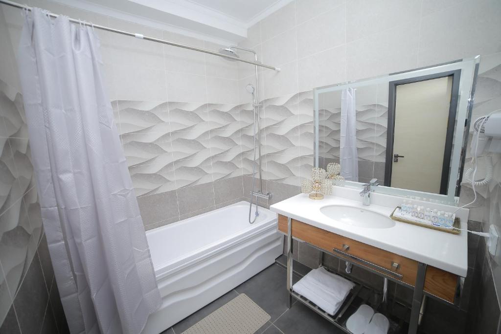 Ванная комната в Khiva Residence Hotel