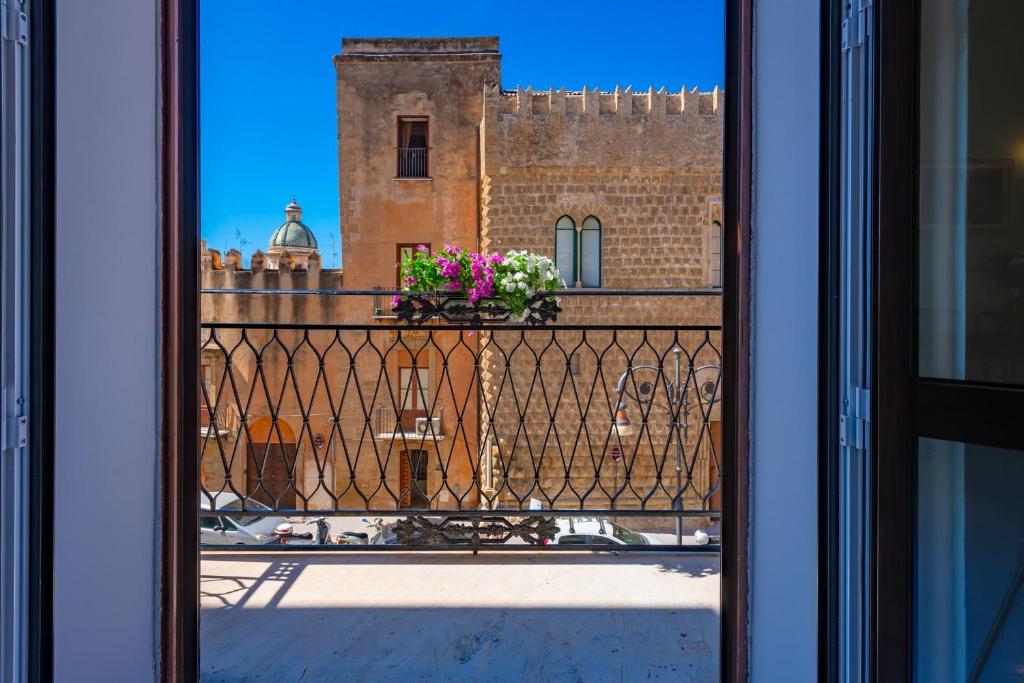 Balkón alebo terasa v ubytovaní B&B TOMMASO FAZELLO SCIACCA Residenza artistica