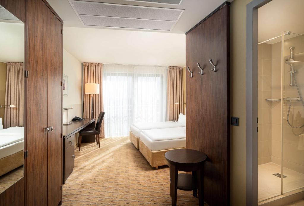 elaya hotel hamburg finkenwerder - Resim 11