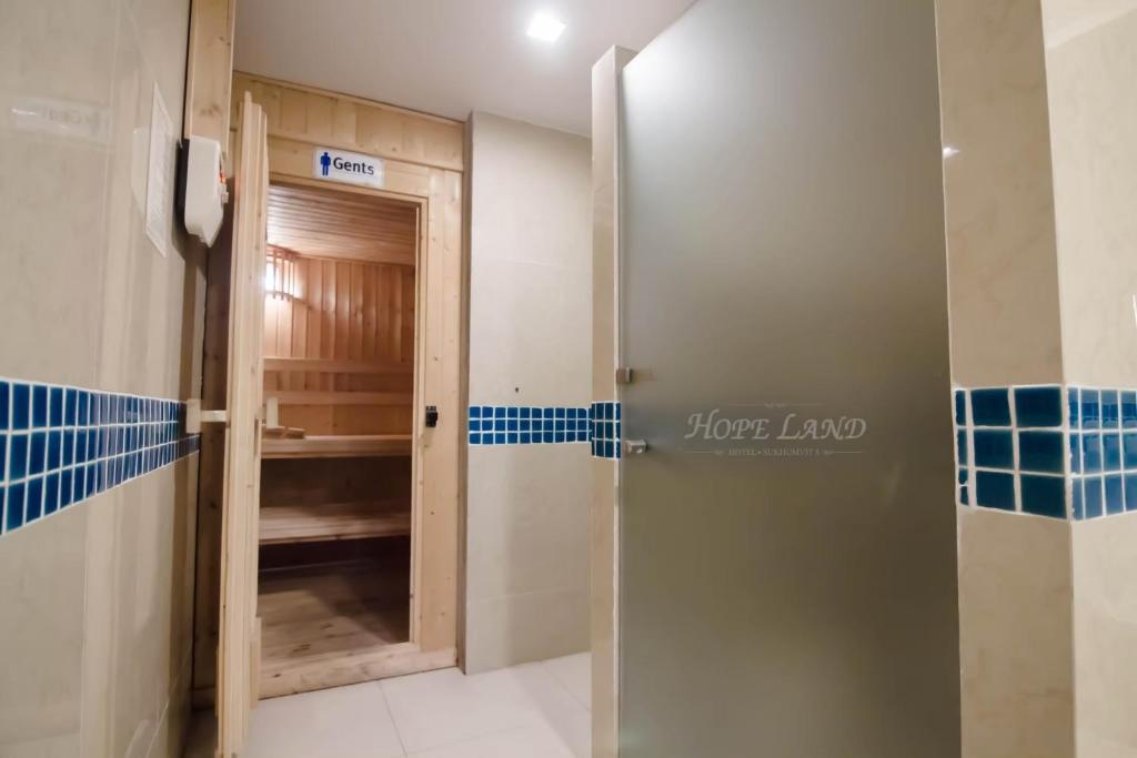 Hope Land Hotel Sukhumvit 8 - Resim 11