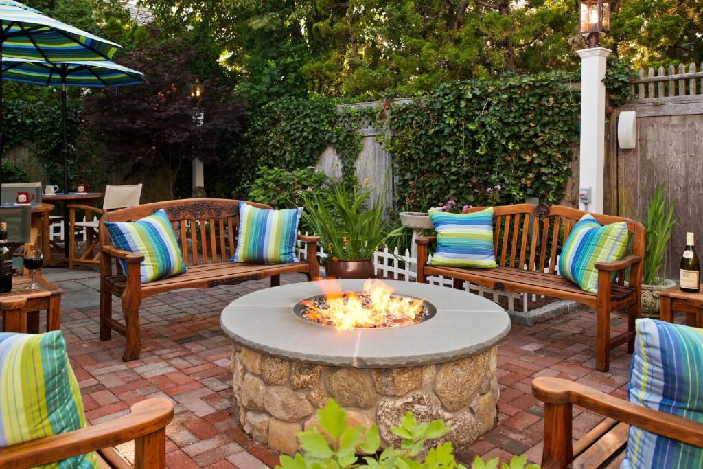 Revere Guest House photo