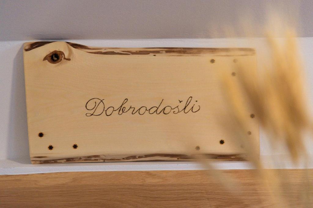 Certifikát, hodnocení, plakát nebo jiný dokument vystavený v ubytování Apartma ''Pri Movernu''