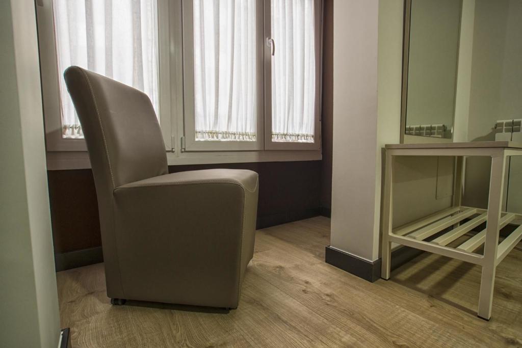 Hostal Elvira - Studio Standard