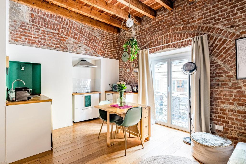 Kuchnia lub aneks kuchenny w obiekcie Ripa Apartments Milano - Ripa 57