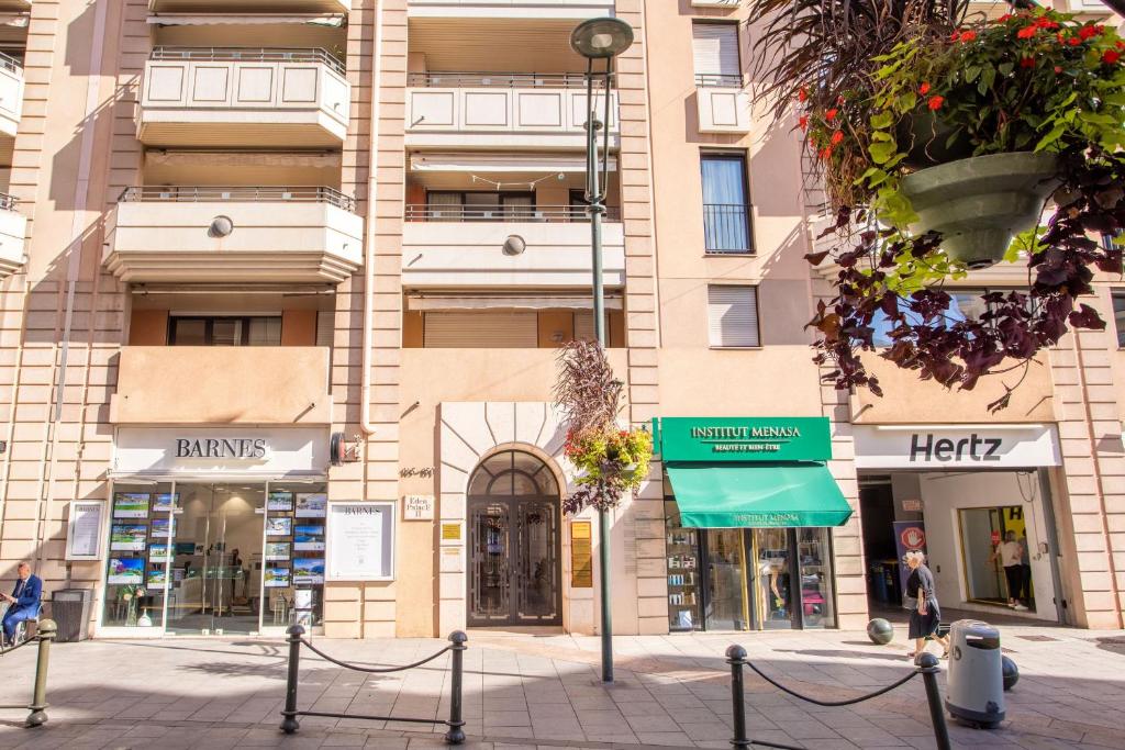 Budova, v ktorej sa apartmán nachádza