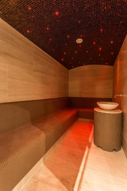 Admiral Hotel - Resim 32