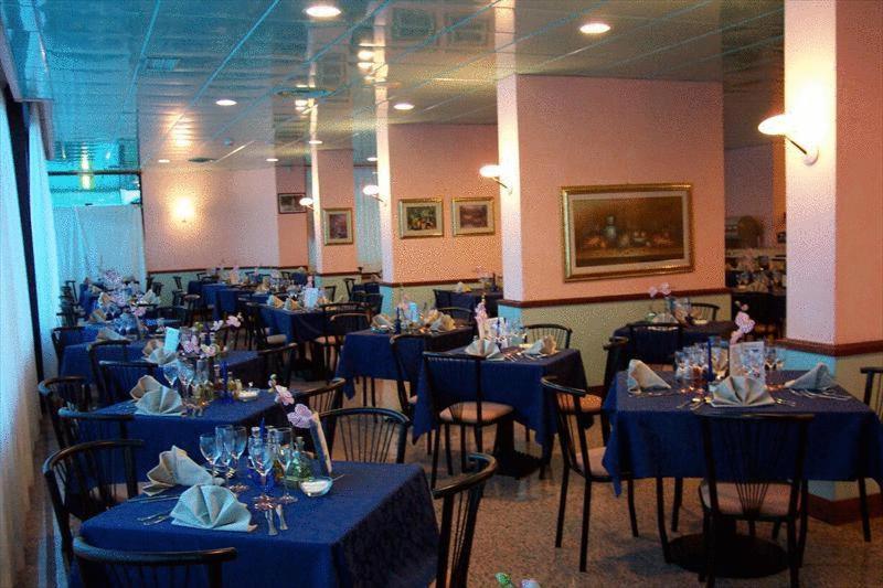 Restaurace v ubytování Hotel Mirage
